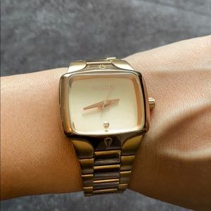 Nixon VIP Pass Small Player ladies watch